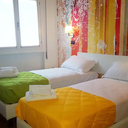 Garda Hotel 3*