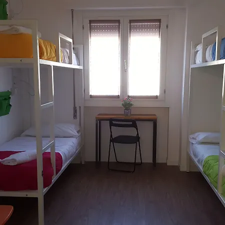 Garda Hotel 3*